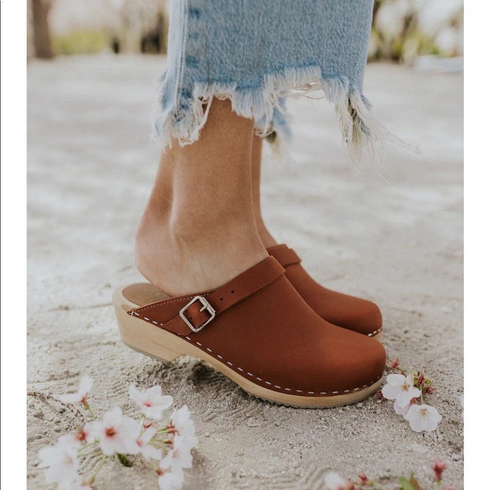 COPY - MIA Alma buckle clog